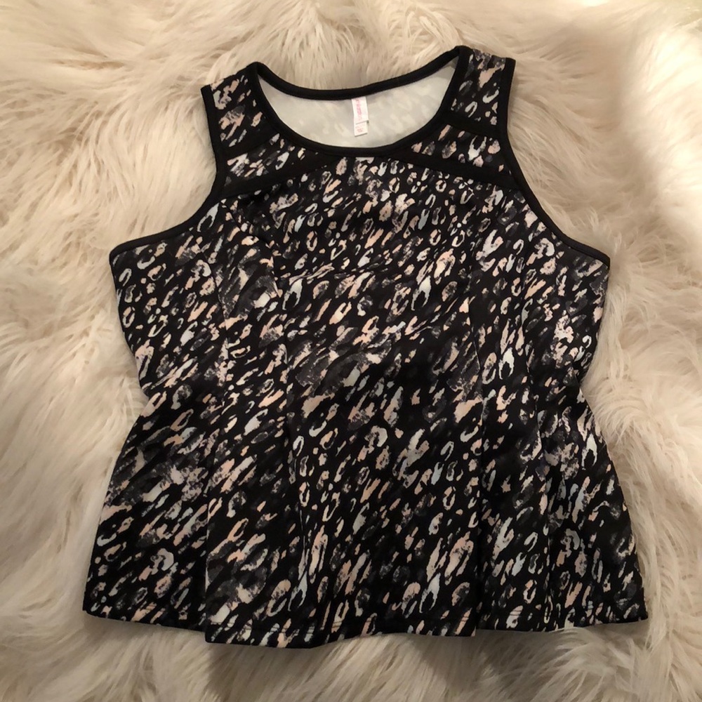 Black & pink leopard peplum top